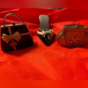 Elegant metal handbags / shoe tealight holders trio